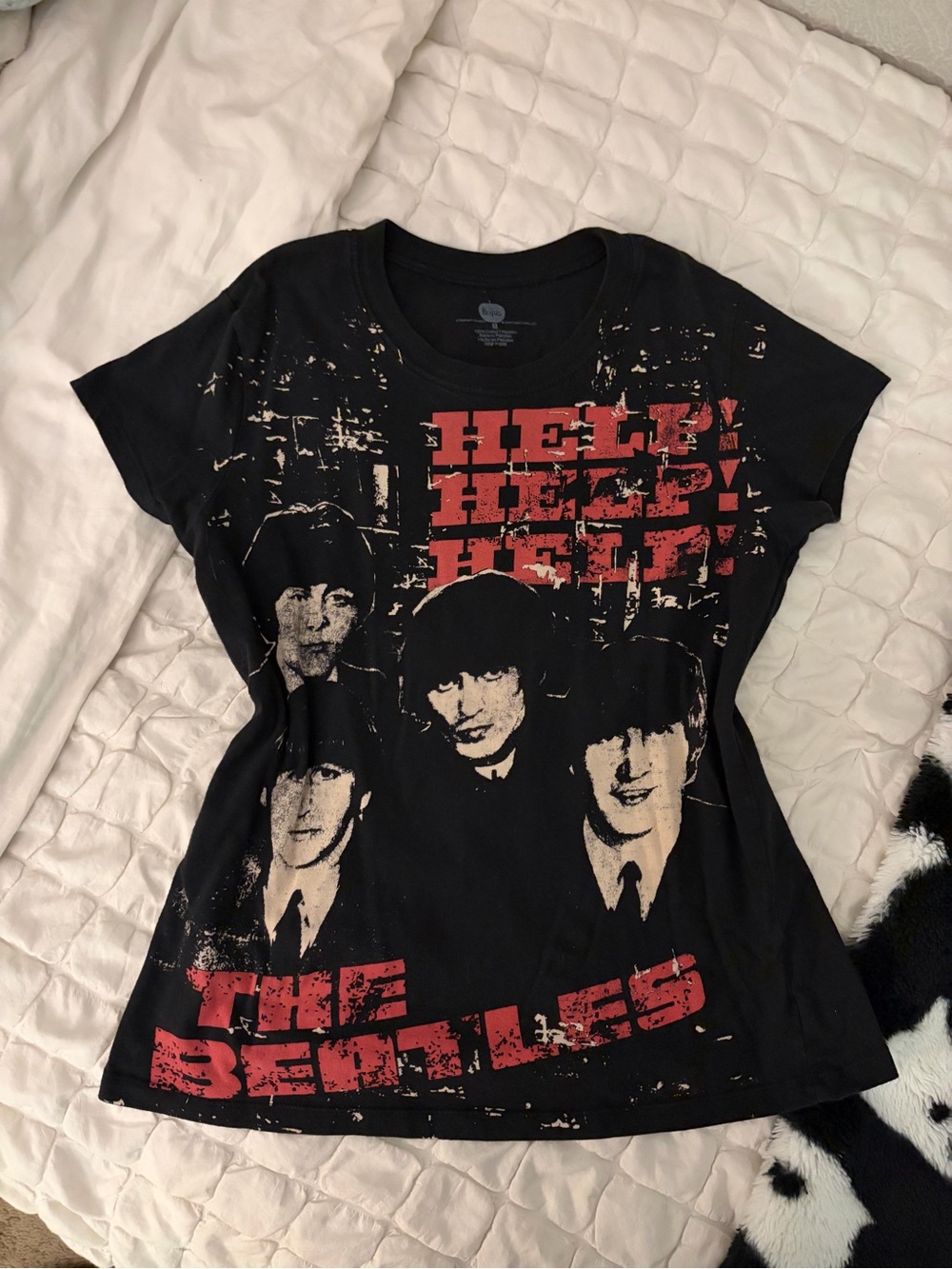 Vintage 2009 The Beatles "HELP!" Graphic Tee Medium